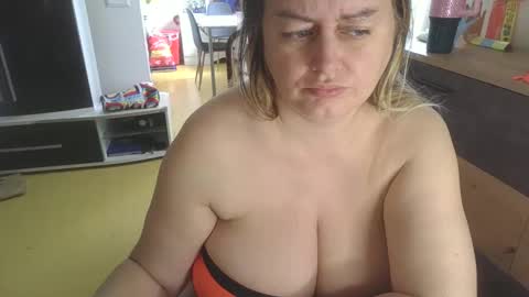 Snapshot of pornbusty chatting on 04.13.26 MelissOfficial online show from 04.13.26