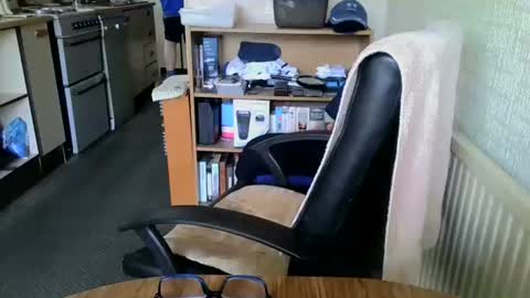 poshman65 online show from 12.22.25