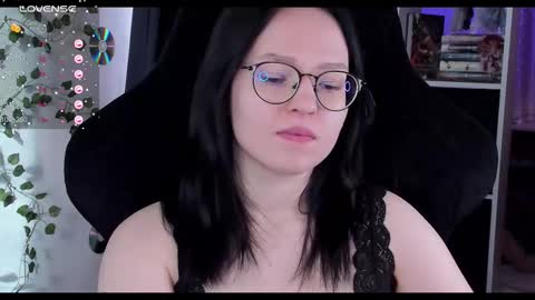 Robyn online show from 10.08.25