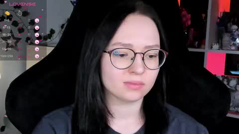 Snapshot of power_robynn chatting on 01.18.26 Robyn online show from 01.18.26