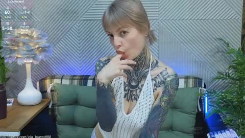 Lola online show from 04.09.26