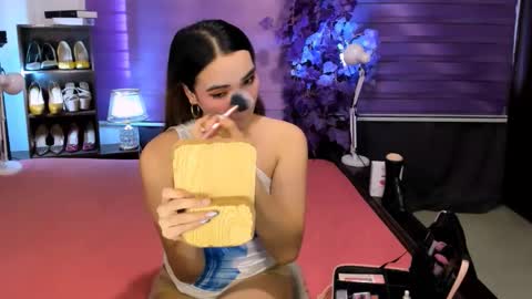 preciosa_banks69 online show from 11.22.25