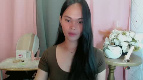 Snapshot of precious_burikatx chatting on 06.27.26 Cassie online show from 06.27.26