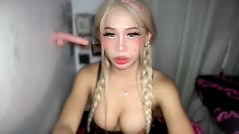 GODDESS PRECIOUS online show from 03.10.26