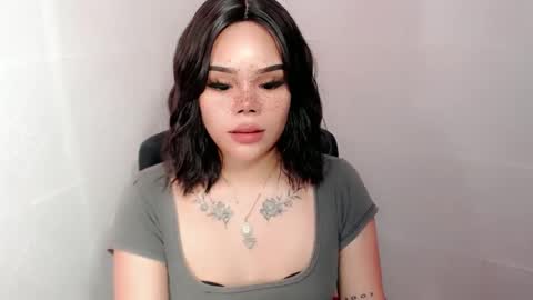 MAXXINE online show from 01.30.25