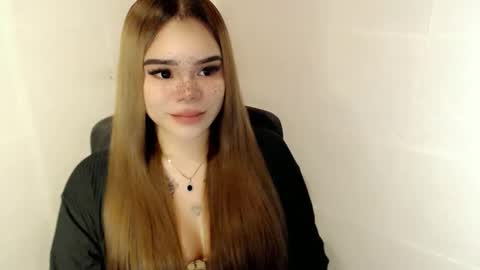 MAXXINE online show from 02.23.26