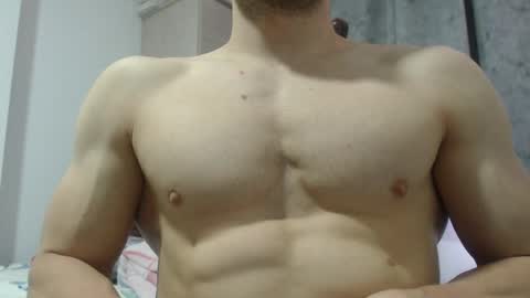 Snapshot of preettyboyx chatting on 12.07.24 JUAN online show from 12.07.24