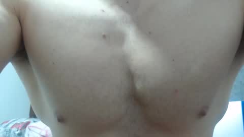 Snapshot of preettyboyx chatting on 12.07.24 JUAN online show from 12.07.24