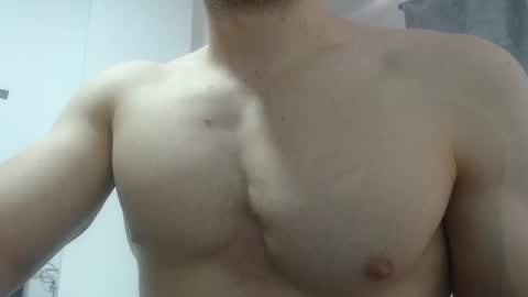 Snapshot of preettyboyx chatting on 12.14.24 JUAN online show from 12.14.24