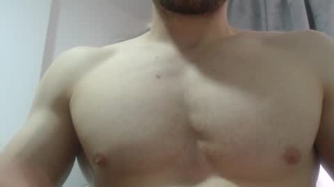 Snapshot of preettyboyx chatting on 12.16.24 JUAN online show from 12.16.24