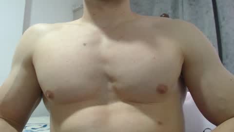 Snapshot of preettyboyx chatting on 01.25.25 JUAN online show from 01.25.25