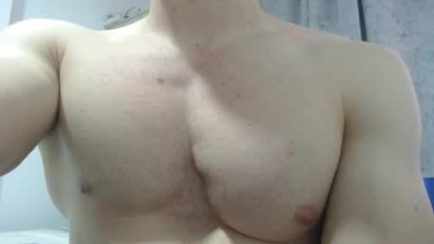 Snapshot of preettyboyx chatting on 02.01.25 JUAN online show from 02.01.25