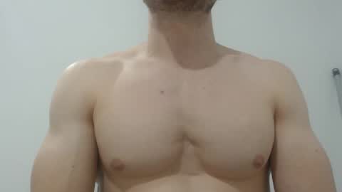 Snapshot of preettyboyx chatting on 02.26.25 JUAN online show from 02.26.25