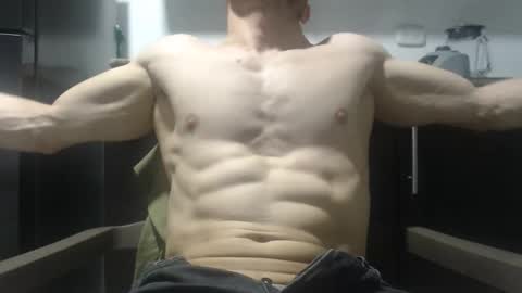 Snapshot of preettyboyx chatting on 09.13.25 JUAN online show from 09.13.25