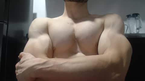 Snapshot of preettyboyx chatting on 09.20.25 JUAN online show from 09.20.25