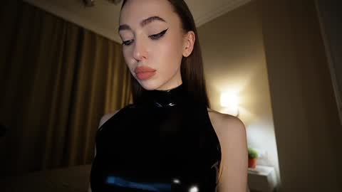 I take a break from streaming  since 17th of Novermber until 1st December online show from 02.06.25