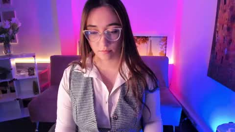 Snapshot of press_anykey chatting on 05.05.26 Camila online show from 05.05.26