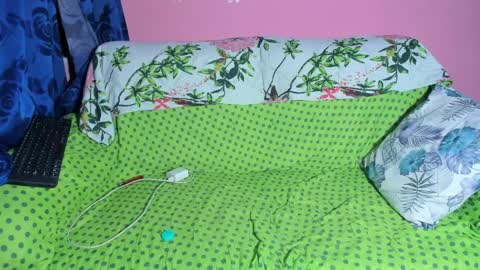 PRESSURE online show from 04.03.26