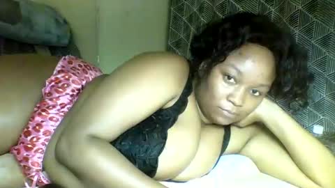 Prettie diva online show from 10.27.25