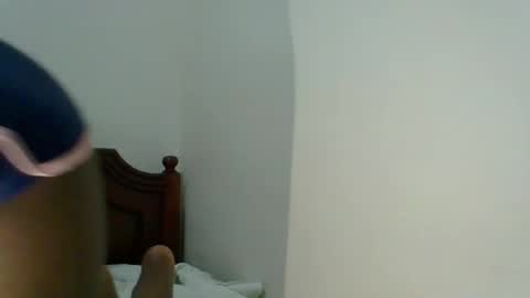 prettie_petitee online show from 03.28.26