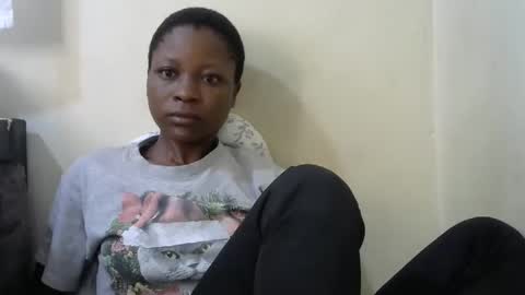 Snapshot of prettie_tesh chatting on 02.27.25 prettie_tesh online show from 02.27.25