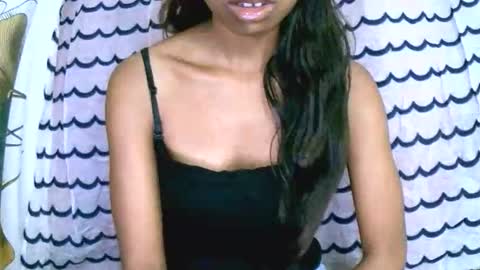 prettiethalia online show from 01.12.26