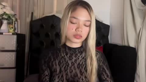 Chikana online show from 04.22.26