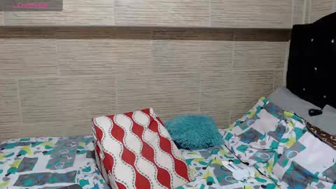 Snapshot of pretty_cristal22 chatting on 03.05.25 pretty_cristal22 online show from 03.05.25