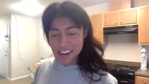 pretty_girl828687 online show from 12.17.25