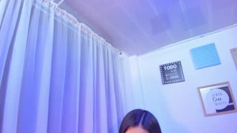 Snapshot of pretty_johnson_ chatting on 02.14.26 pretty online show from 02.14.26