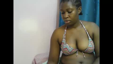 pretty_kylah online show from 10.12.25