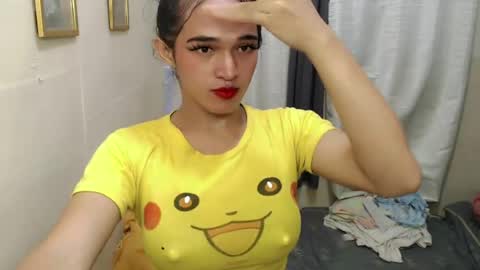 Snapshot of pretty_lady_kitty chatting on 07.27.26 pretty_lady_kitty online show from 07.27.26