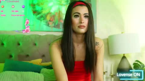 Lia online show from 12.18.25