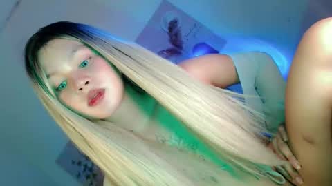 Flor online show from 11.13.25