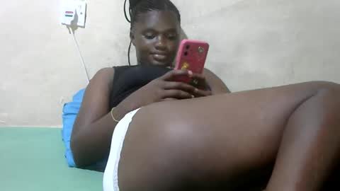 Snapshot of pretty_melan chatting on 03.15.26 pretty_melan online show from 03.15.26