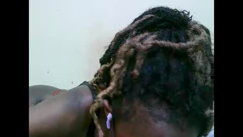 pretty_mellan online show from 03.07.25