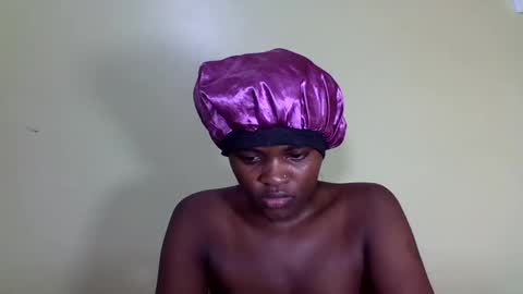 pretty_miya online show from 12.29.24