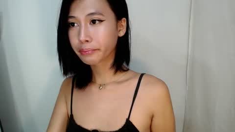 Snapshot of pretty_molly18 chatting on 06.21.26 Its me Molly 3 online show from 06.21.26