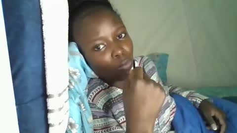 pretty_petite_ebony online show from 03.16.26