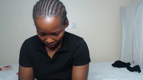 Snapshot of pretty_pussy2 chatting on 03.15.26 Essy online show from 03.15.26