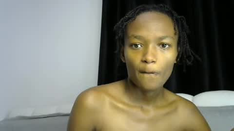 Snapshot of pretty_queennie chatting on 06.23.26 Pretty doll online show from 06.23.26