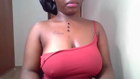 Snapshot of pretty_shila chatting on 05.24.26 pretty_shila online show from 05.24.26