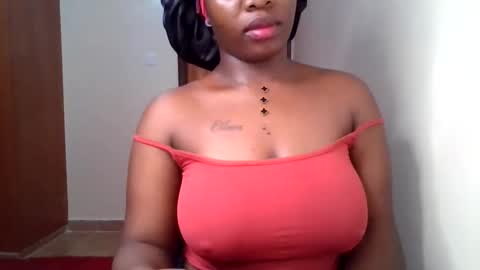 Snapshot of pretty_shila chatting on 05.25.26 pretty_shila online show from 05.25.26