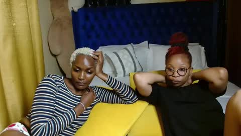 Snapshot of pretty_soniah chatting on 04.17.26 soniah online show from 04.17.26