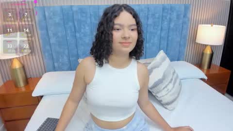 Daisy Flower online show from 10.21.25