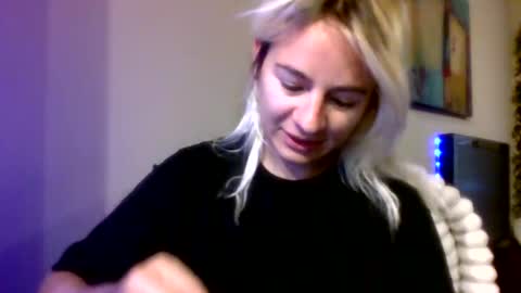 Snapshot of prettybabypetite chatting on 03.12.26 Missy Jack online show from 03.12.26