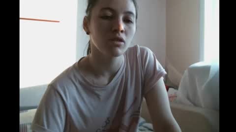 Snapshot of prettybella_7 chatting on 02.23.25 Bella online show from 02.23.25