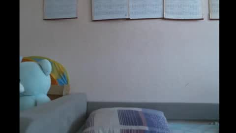 Snapshot of prettybella_7 chatting on 02.26.25 Bella online show from 02.26.25