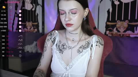 Violet online show from 12.13.24