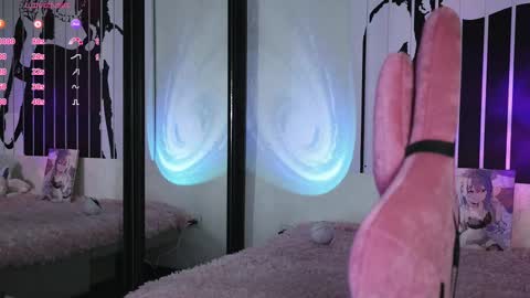 Violet online show from 02.16.25